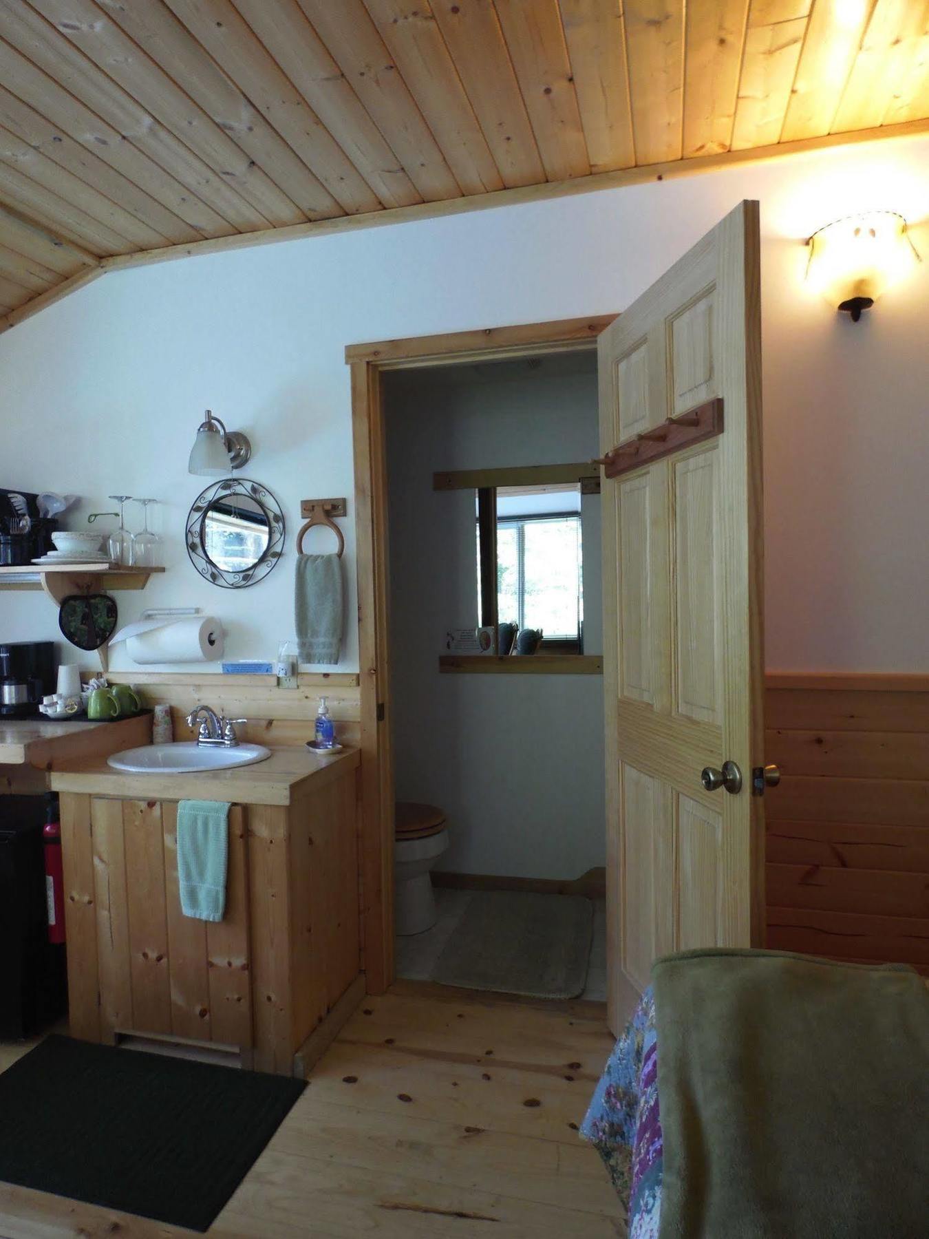 Resurrection Lodge On The Bay Seward Extérieur photo
